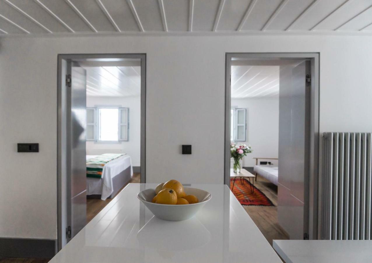 One Manto Square Apartment Mykonos Town Ngoại thất bức ảnh