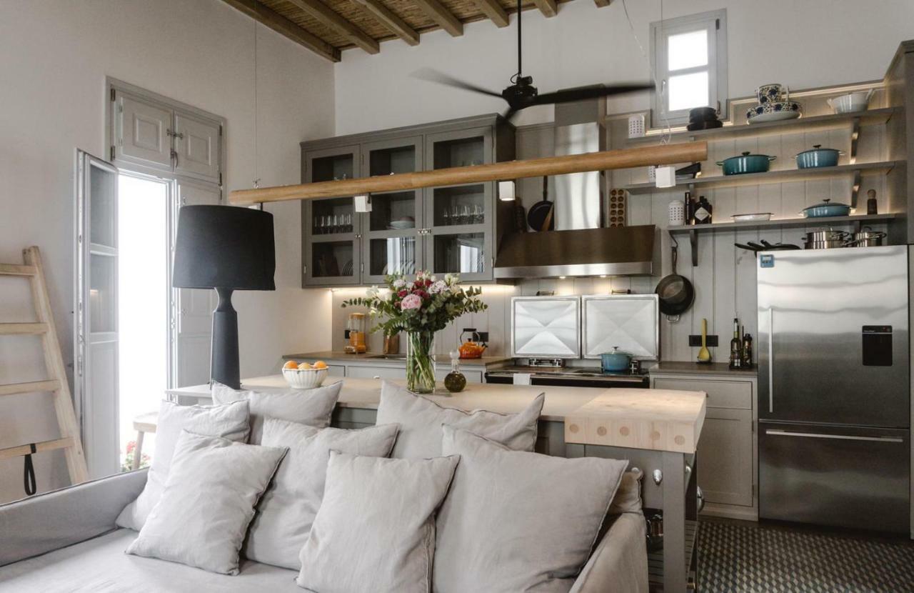 One Manto Square Apartment Mykonos Town Ngoại thất bức ảnh