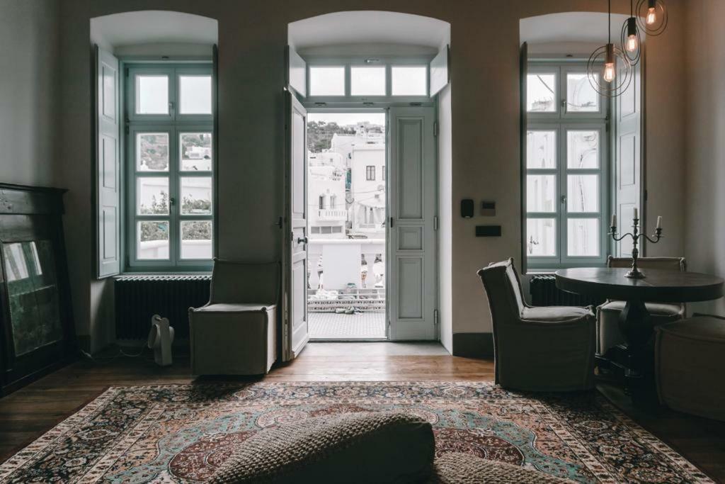 One Manto Square Apartment Mykonos Town Ngoại thất bức ảnh